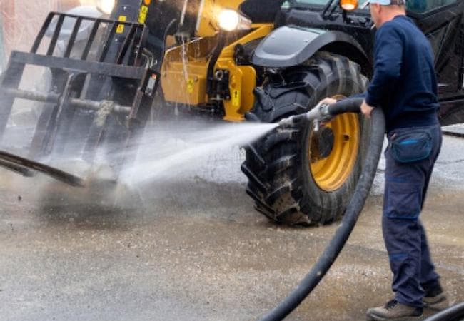Exterior & Interior Cleaning